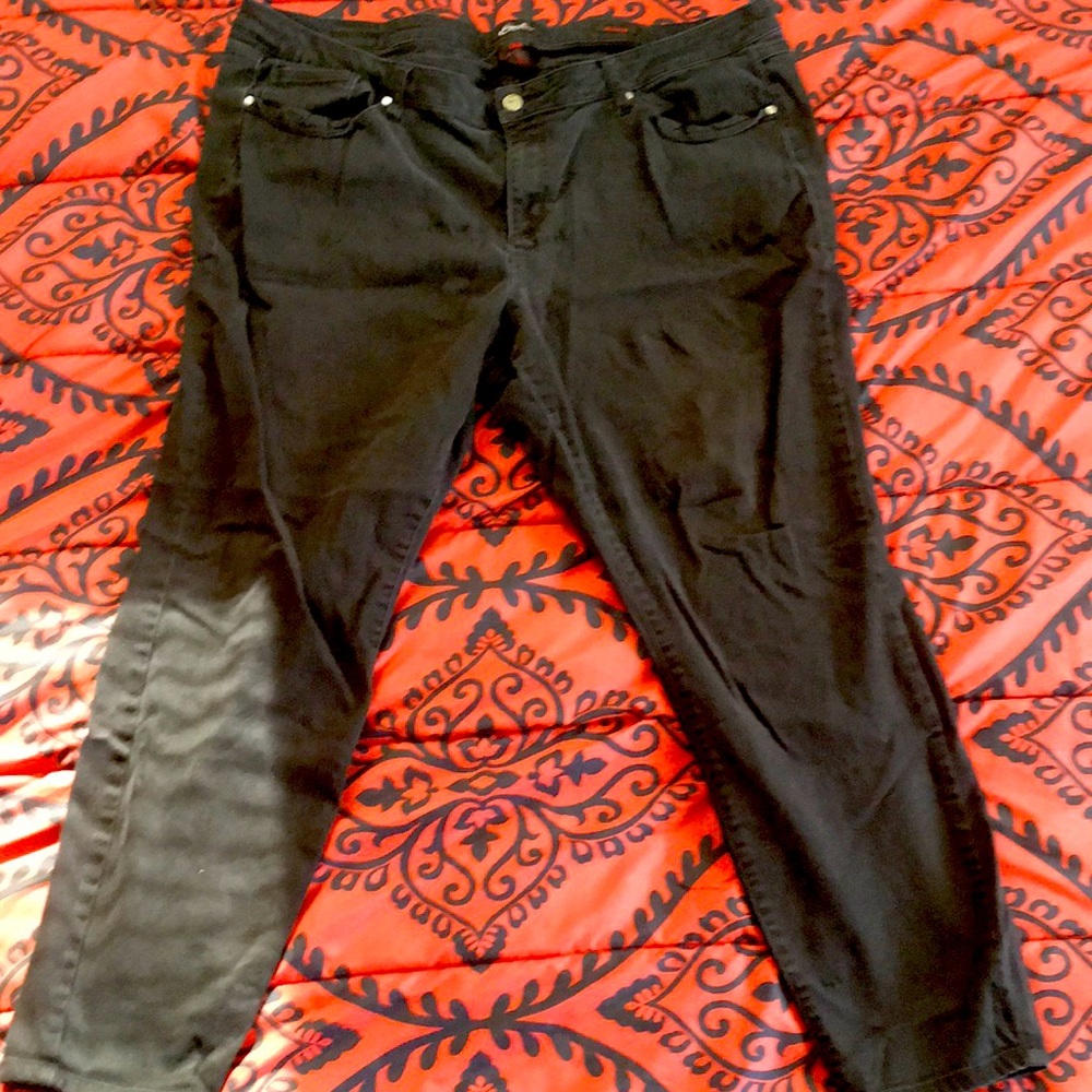 🏳️‍🌈Earl Jean Skinny Jeans🏳️‍🌈